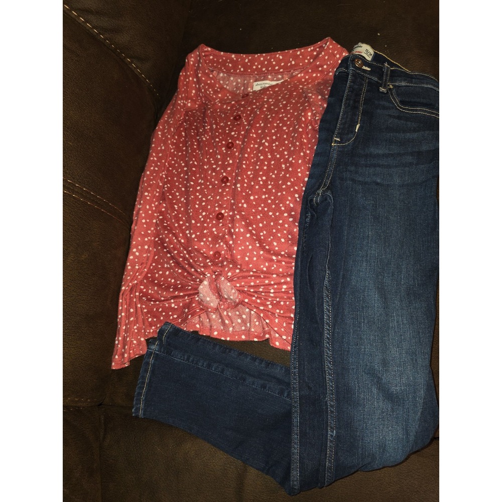 Abercrombie kids tie front shirt and jeans size 13 14